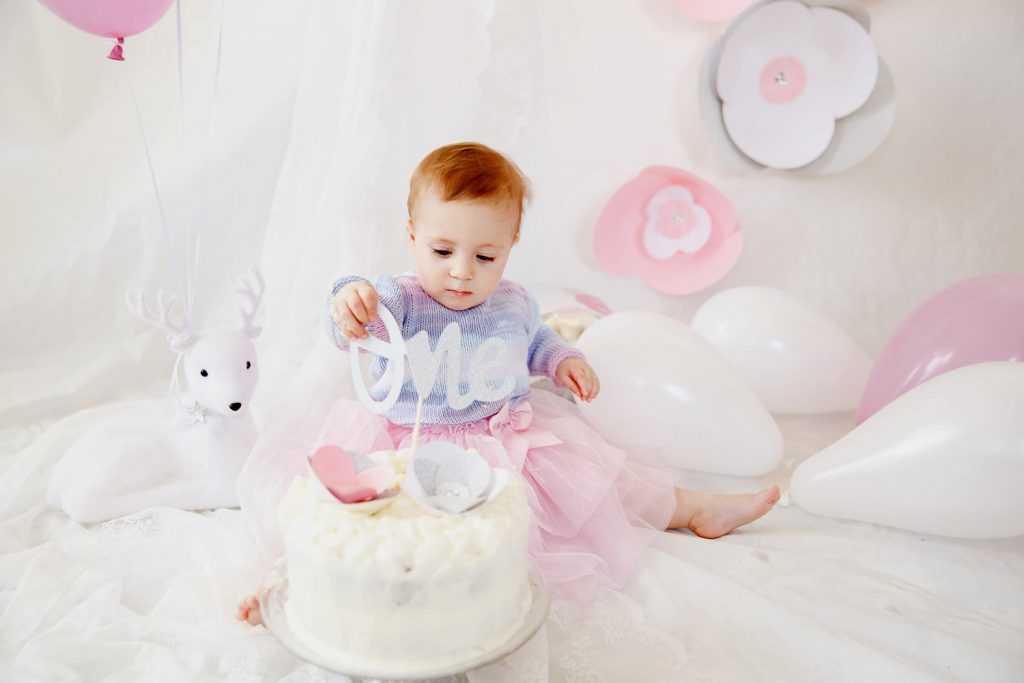 Smash Cake per festeggiare il primo compleanno smash cake festeggiare primo compleanno 0024 1024x683 - Smash Cake per festeggiare il primo compleanno
