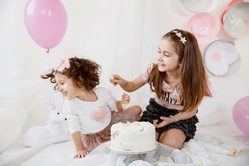 Smash Cake per festeggiare il primo compleanno smash cake festeggiare primo compleanno 0032 1024x683 - Smash Cake per festeggiare il primo compleanno