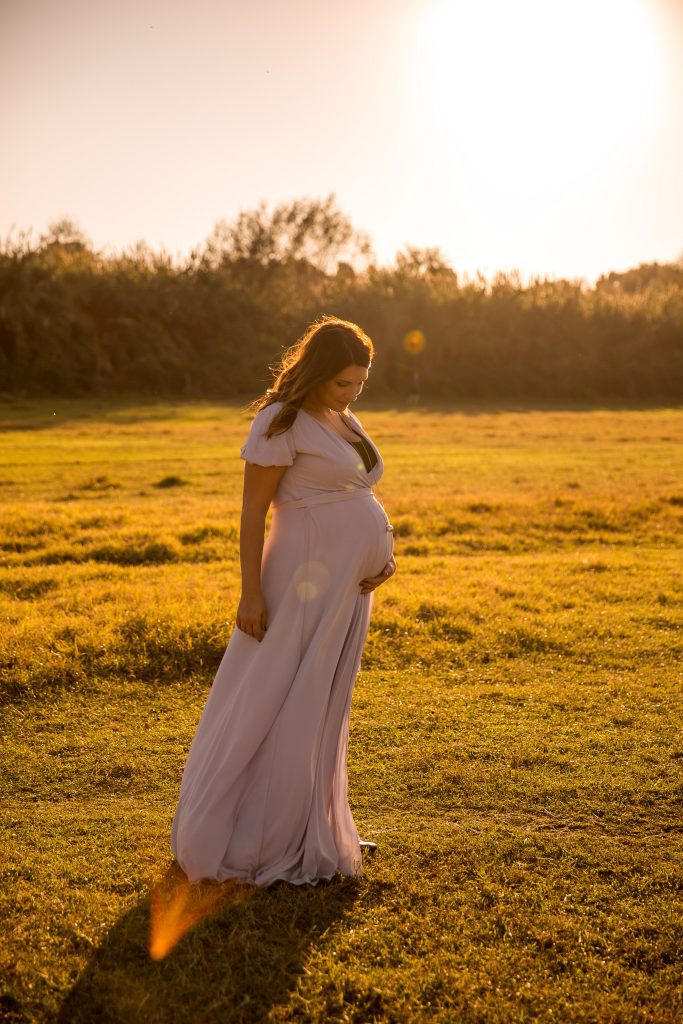 Servizio fotografico di gravidanza al Parco della Caffarella servizio fotografico gravidanza parco della caffarella 033 683x1024 - Servizio fotografico di gravidanza al Parco della Caffarella