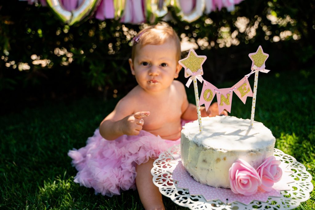Smash Cake all'aperto | Festa per il primo compleanno smash cake festa per il primo compleanno 0012 1024x683 - Smash Cake all'aperto | Festa per il primo compleanno