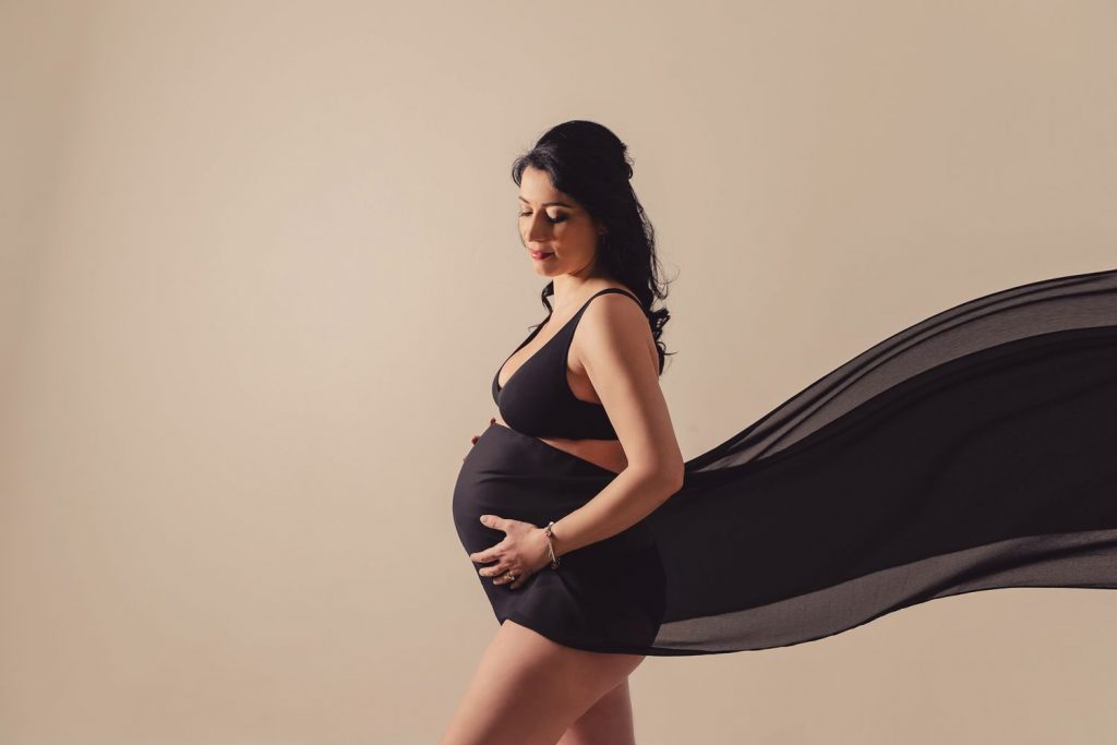 Nuovo set servizio fotografico gravidanza Daniela0010 1024x683 - Nuovo set a studio per il servizio fotografico di gravidanza di Daniela
